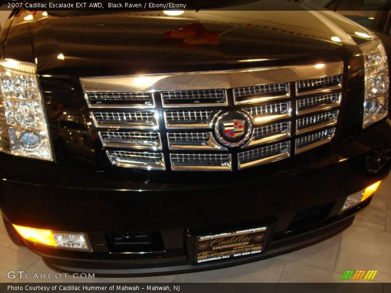 Black Raven / Ebony/Ebony 2007 Cadillac Escalade EXT AWD