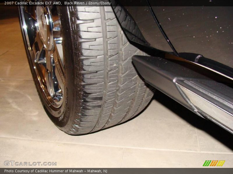 Black Raven / Ebony/Ebony 2007 Cadillac Escalade EXT AWD