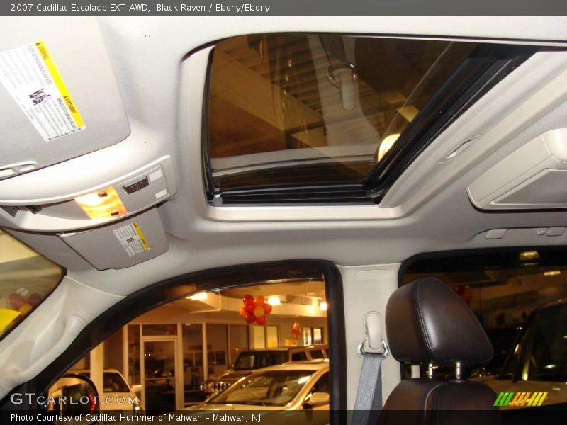 Black Raven / Ebony/Ebony 2007 Cadillac Escalade EXT AWD