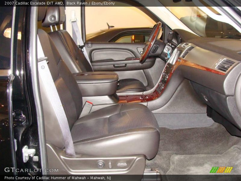 Black Raven / Ebony/Ebony 2007 Cadillac Escalade EXT AWD