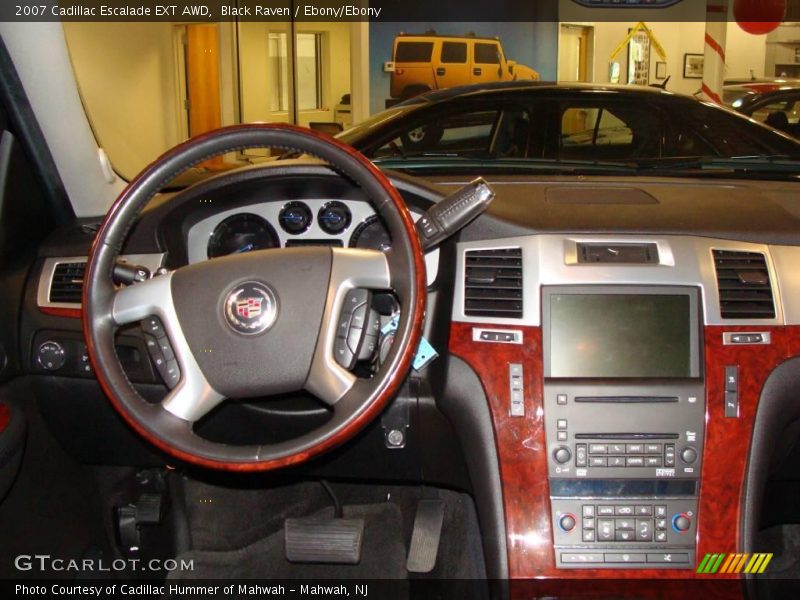 Black Raven / Ebony/Ebony 2007 Cadillac Escalade EXT AWD