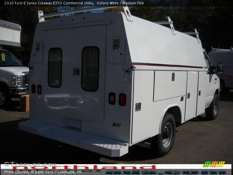 Oxford White / Medium Flint 2010 Ford E Series Cutaway E350 Commercial Utility