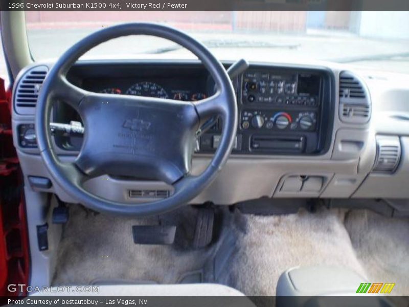 Victory Red / Pewter 1996 Chevrolet Suburban K1500 4x4