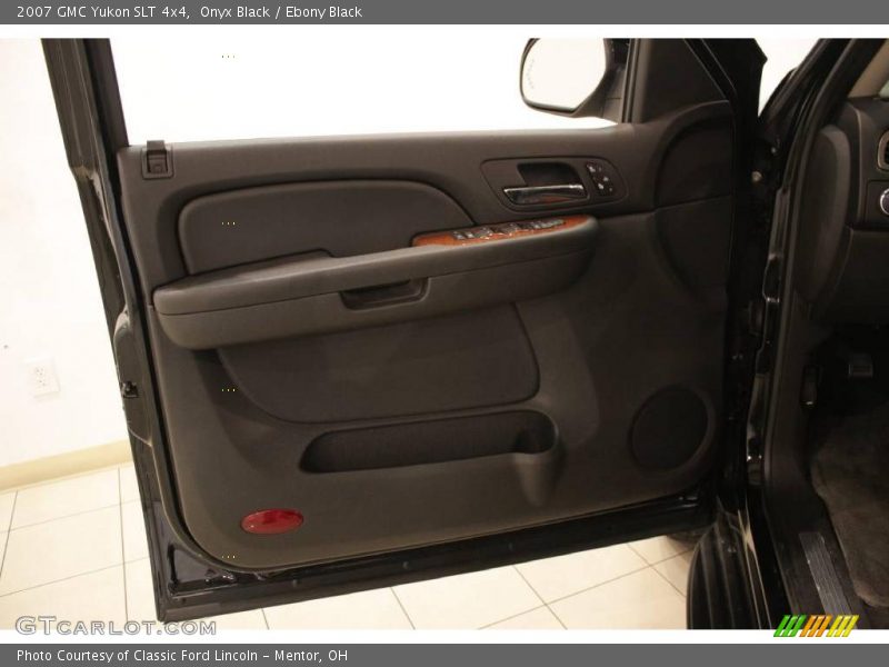 Onyx Black / Ebony Black 2007 GMC Yukon SLT 4x4