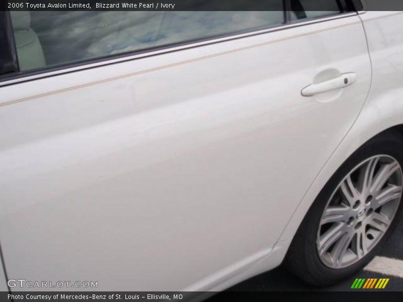 Blizzard White Pearl / Ivory 2006 Toyota Avalon Limited
