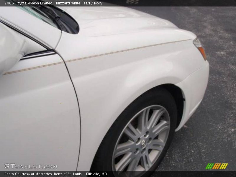 Blizzard White Pearl / Ivory 2006 Toyota Avalon Limited