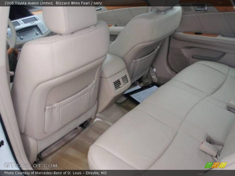 Blizzard White Pearl / Ivory 2006 Toyota Avalon Limited