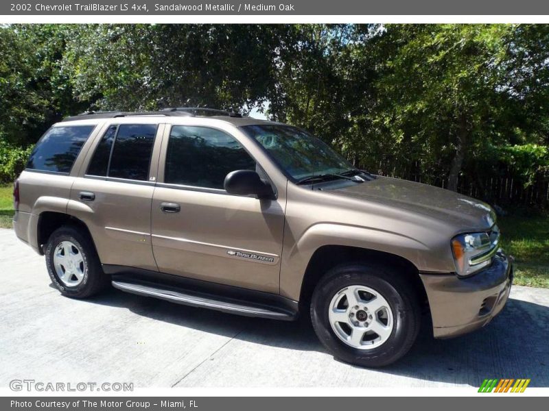 Sandalwood Metallic / Medium Oak 2002 Chevrolet TrailBlazer LS 4x4