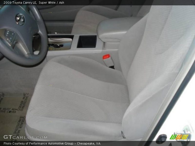Super White / Ash 2009 Toyota Camry LE