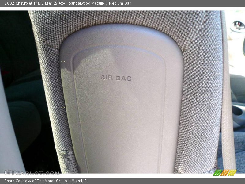 Sandalwood Metallic / Medium Oak 2002 Chevrolet TrailBlazer LS 4x4