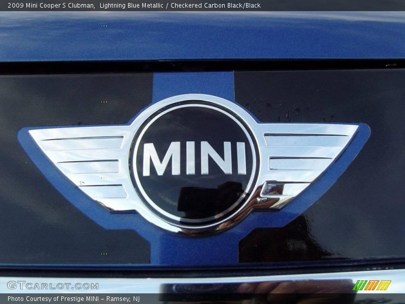 Lightning Blue Metallic / Checkered Carbon Black/Black 2009 Mini Cooper S Clubman