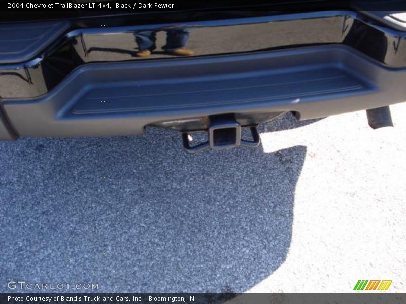 Black / Dark Pewter 2004 Chevrolet TrailBlazer LT 4x4