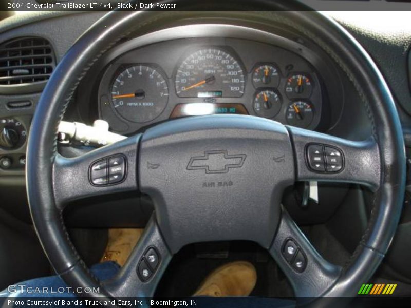 Black / Dark Pewter 2004 Chevrolet TrailBlazer LT 4x4