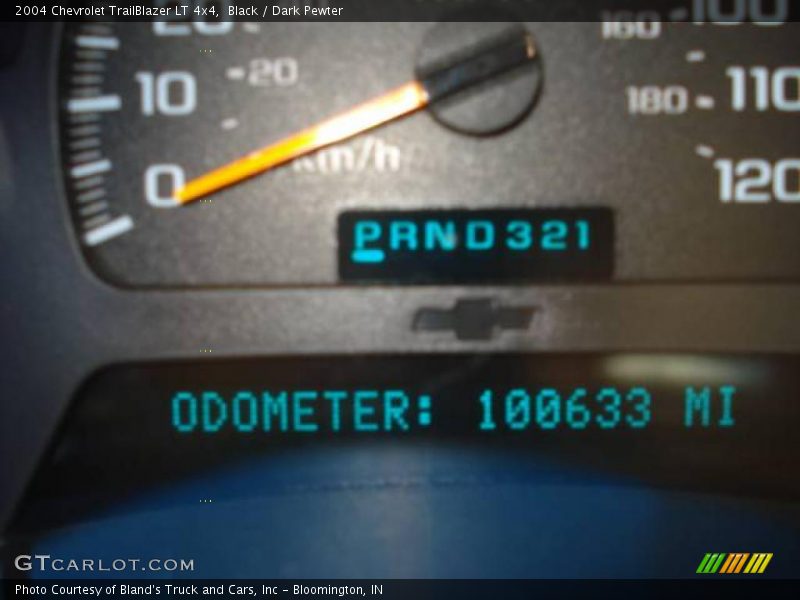 Black / Dark Pewter 2004 Chevrolet TrailBlazer LT 4x4
