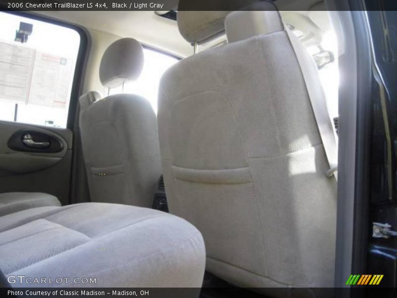 Black / Light Gray 2006 Chevrolet TrailBlazer LS 4x4