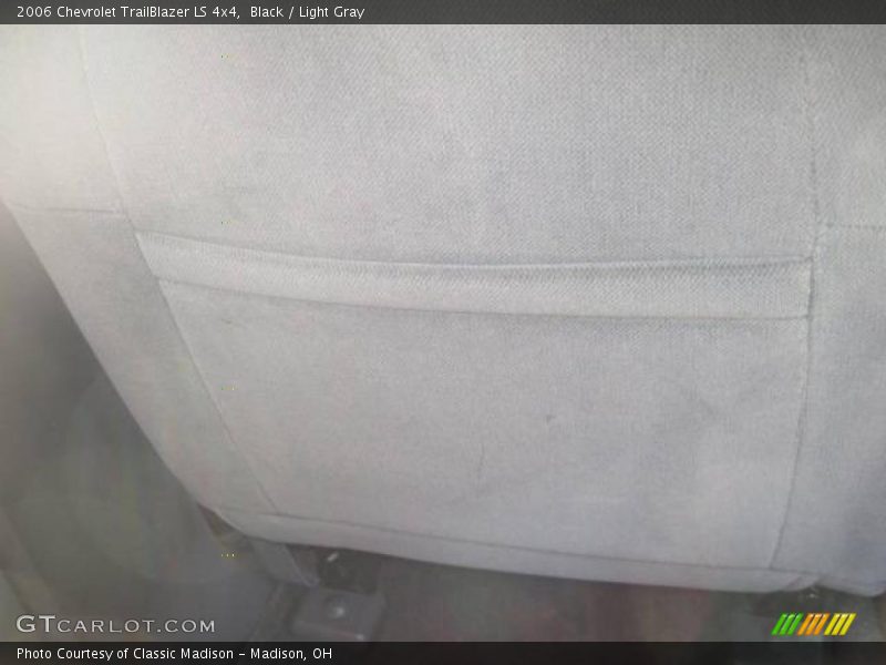Black / Light Gray 2006 Chevrolet TrailBlazer LS 4x4