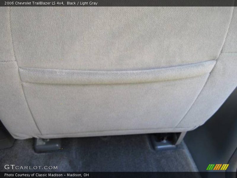 Black / Light Gray 2006 Chevrolet TrailBlazer LS 4x4