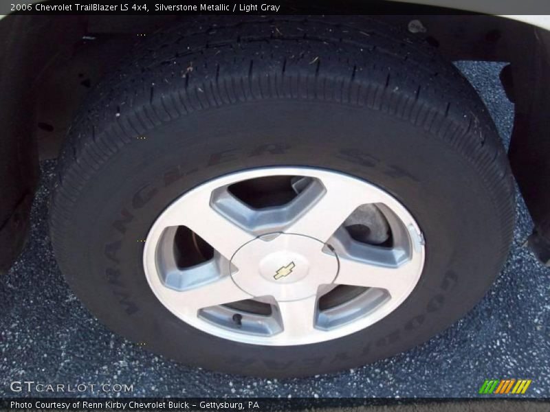 Silverstone Metallic / Light Gray 2006 Chevrolet TrailBlazer LS 4x4