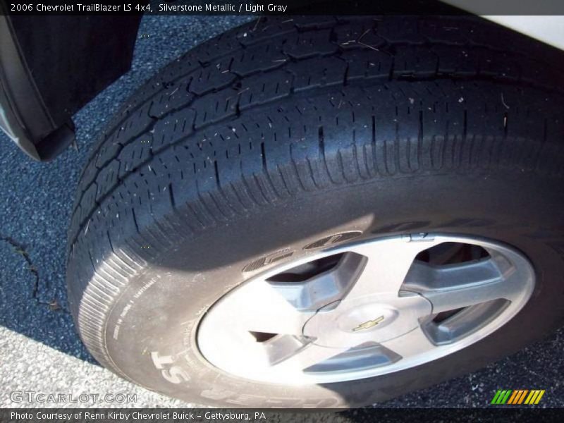 Silverstone Metallic / Light Gray 2006 Chevrolet TrailBlazer LS 4x4