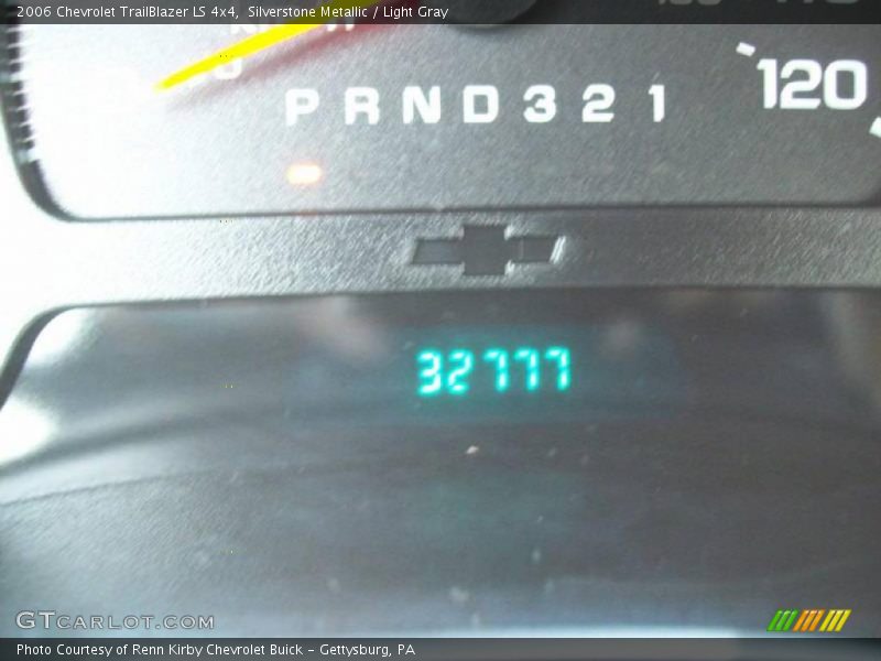 Silverstone Metallic / Light Gray 2006 Chevrolet TrailBlazer LS 4x4