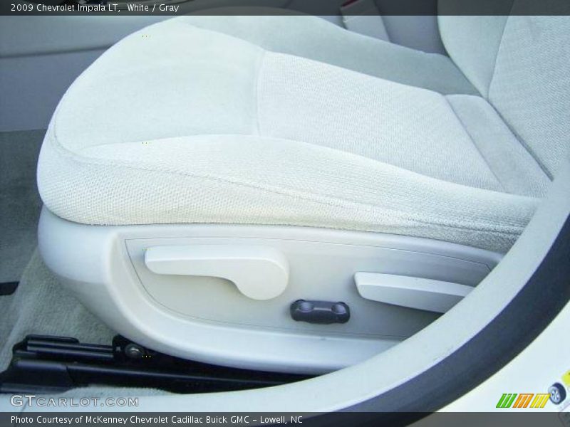 White / Gray 2009 Chevrolet Impala LT