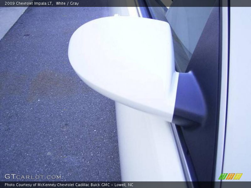 White / Gray 2009 Chevrolet Impala LT