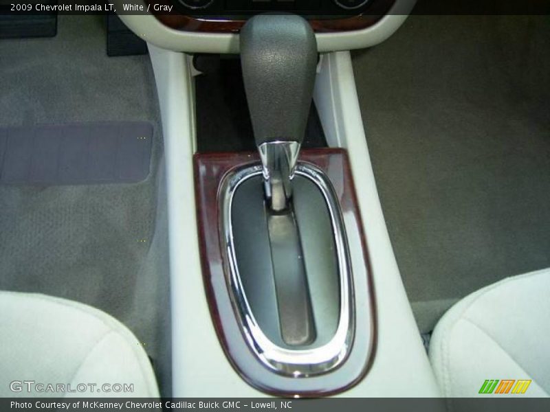 White / Gray 2009 Chevrolet Impala LT