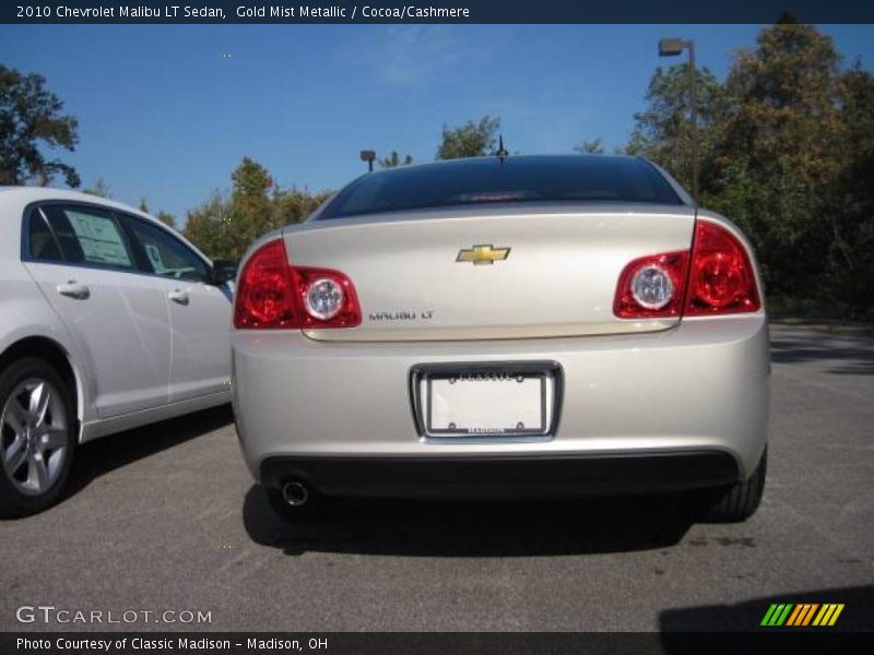 Gold Mist Metallic / Cocoa/Cashmere 2010 Chevrolet Malibu LT Sedan