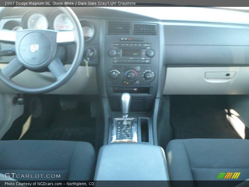 Stone White / Dark Slate Gray/Light Graystone 2007 Dodge Magnum SE