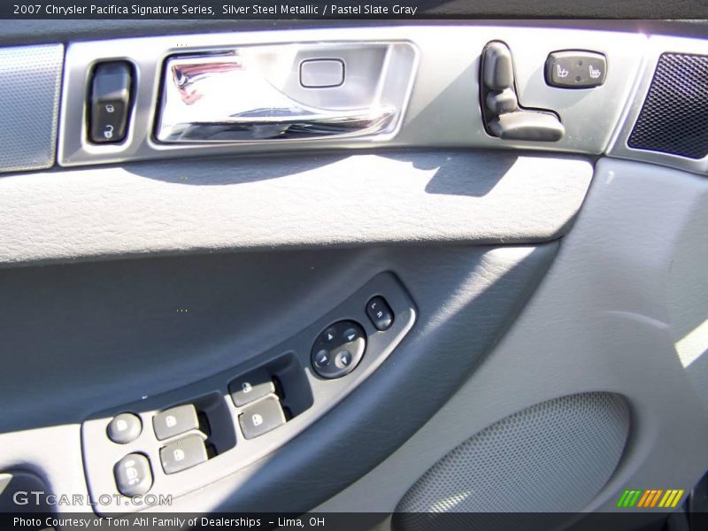 Silver Steel Metallic / Pastel Slate Gray 2007 Chrysler Pacifica Signature Series