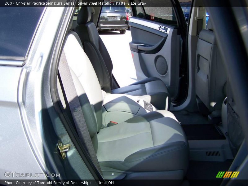 Silver Steel Metallic / Pastel Slate Gray 2007 Chrysler Pacifica Signature Series