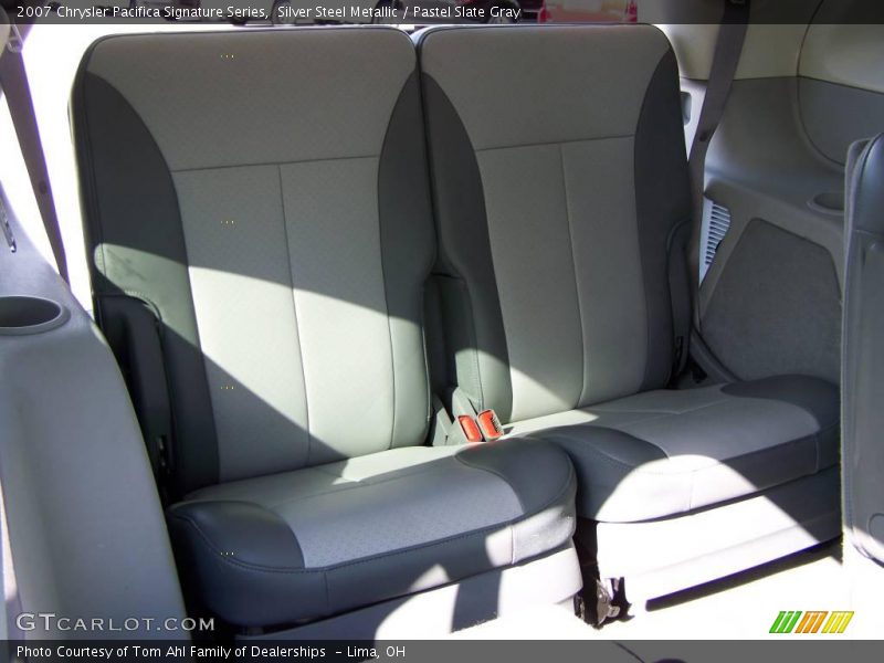 Silver Steel Metallic / Pastel Slate Gray 2007 Chrysler Pacifica Signature Series