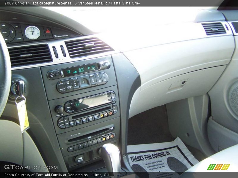 Silver Steel Metallic / Pastel Slate Gray 2007 Chrysler Pacifica Signature Series