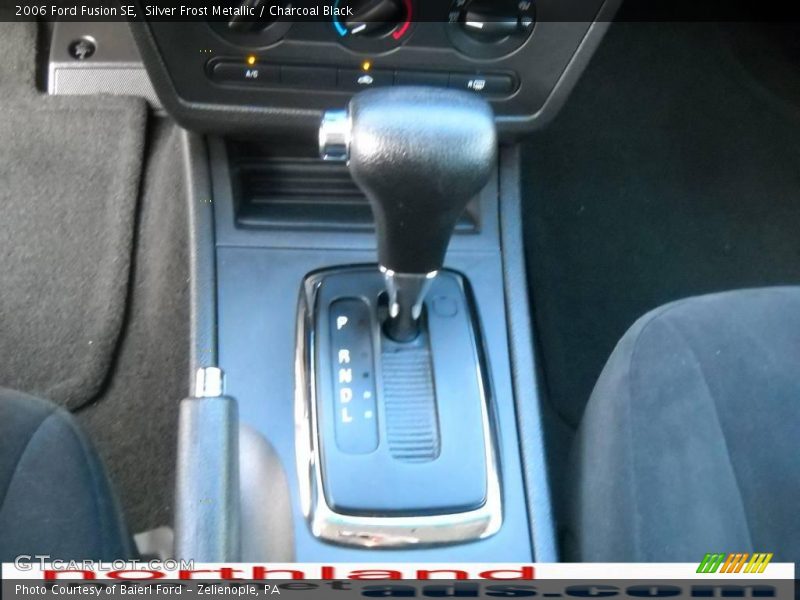 Silver Frost Metallic / Charcoal Black 2006 Ford Fusion SE