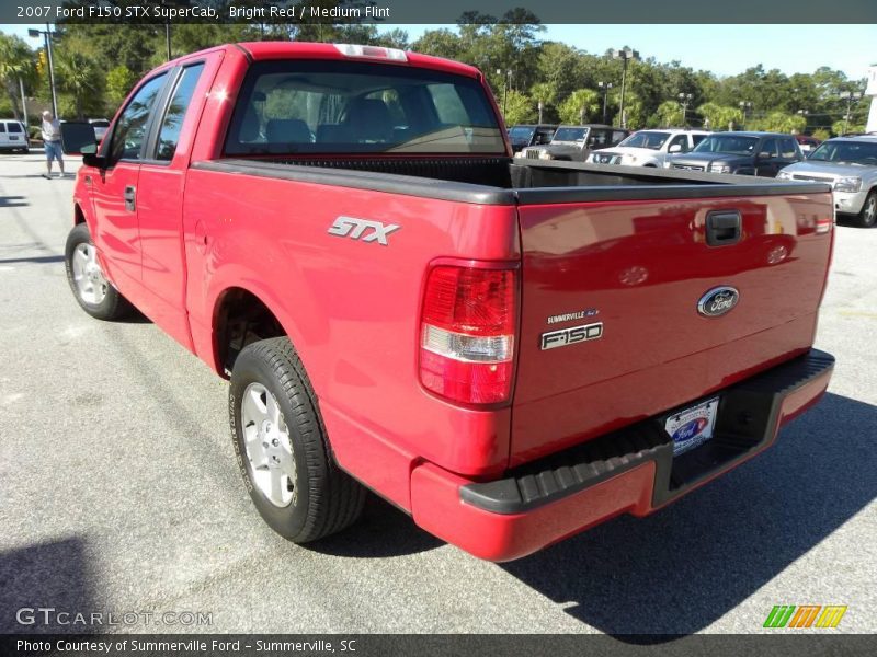 Bright Red / Medium Flint 2007 Ford F150 STX SuperCab