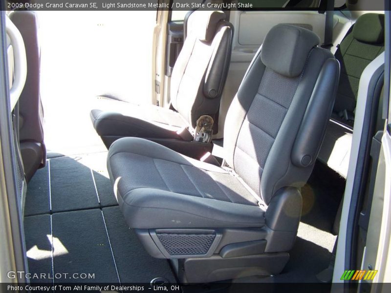Light Sandstone Metallic / Dark Slate Gray/Light Shale 2009 Dodge Grand Caravan SE