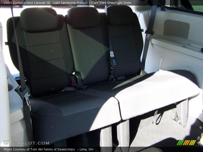 Light Sandstone Metallic / Dark Slate Gray/Light Shale 2009 Dodge Grand Caravan SE