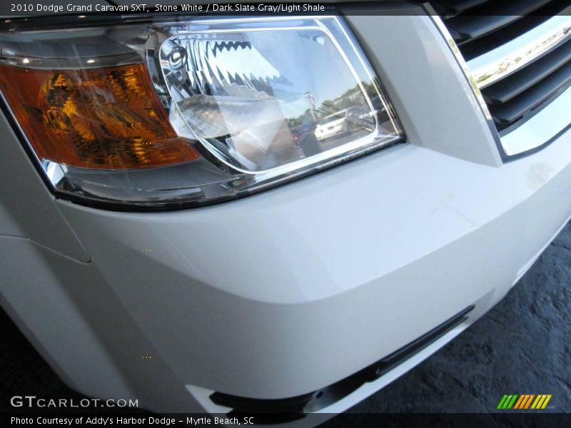 Stone White / Dark Slate Gray/Light Shale 2010 Dodge Grand Caravan SXT