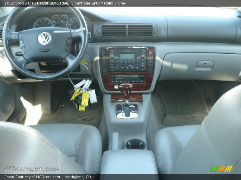 Silverstone Grey Metallic / Grey 2002 Volkswagen Passat GLX Sedan