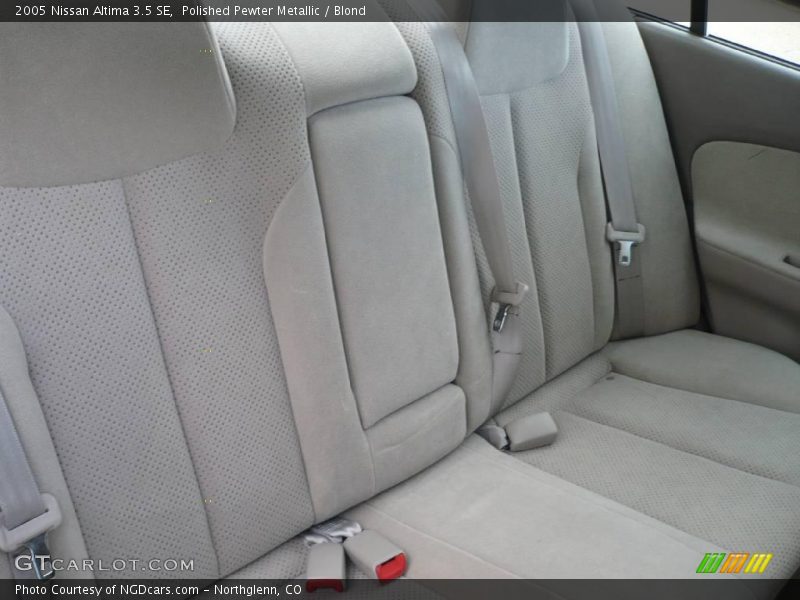 Polished Pewter Metallic / Blond 2005 Nissan Altima 3.5 SE