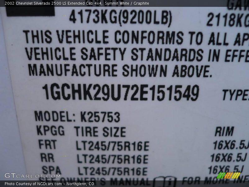 Summit White / Graphite 2002 Chevrolet Silverado 2500 LS Extended Cab 4x4