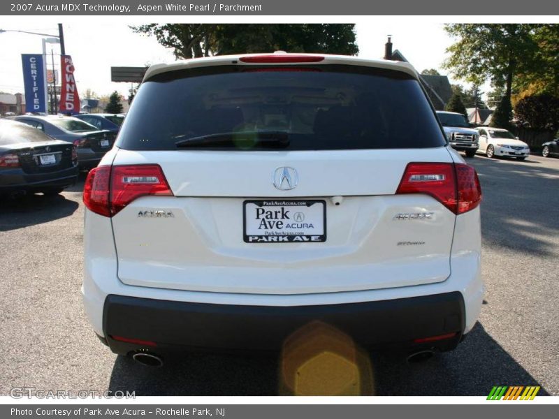Aspen White Pearl / Parchment 2007 Acura MDX Technology