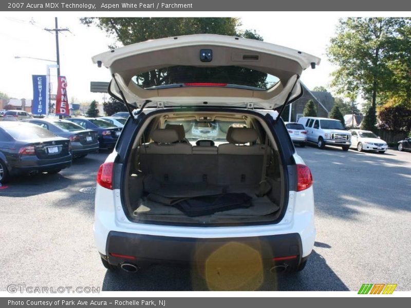 Aspen White Pearl / Parchment 2007 Acura MDX Technology