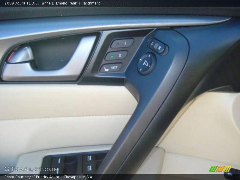 White Diamond Pearl / Parchment 2009 Acura TL 3.5