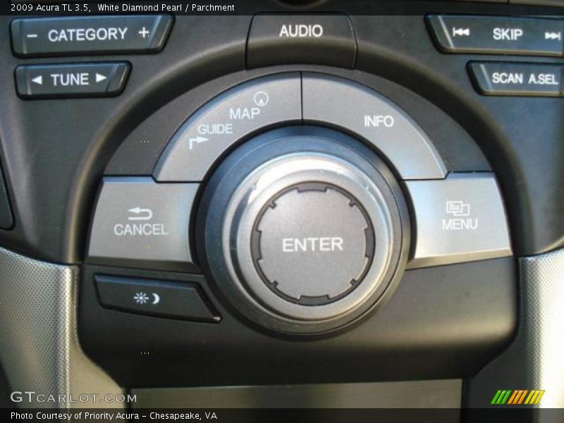 White Diamond Pearl / Parchment 2009 Acura TL 3.5