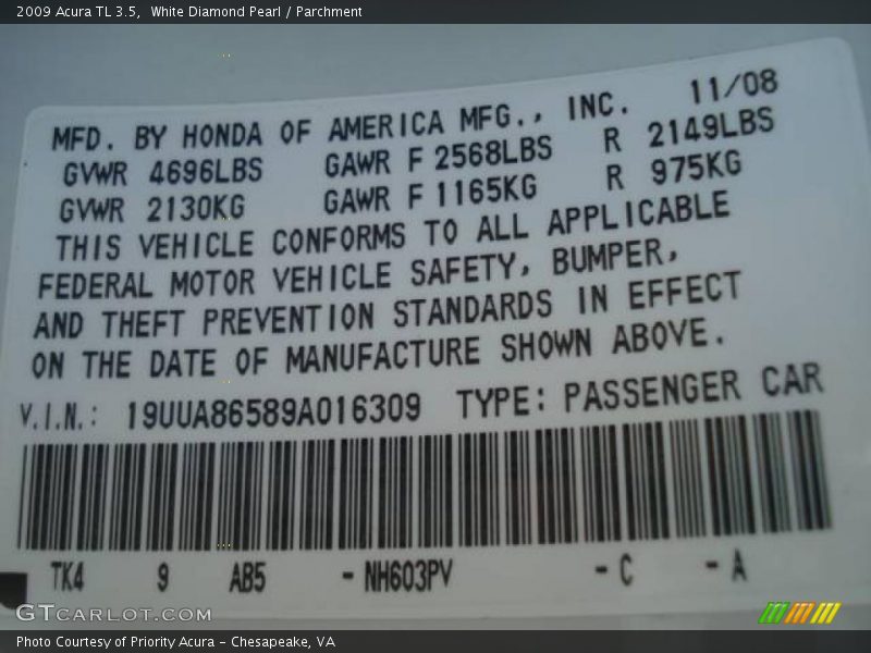 White Diamond Pearl / Parchment 2009 Acura TL 3.5
