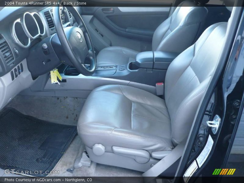 Black / Stone 2004 Toyota 4Runner SR5 4x4