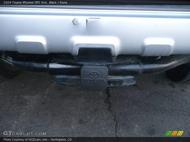 Black / Stone 2004 Toyota 4Runner SR5 4x4