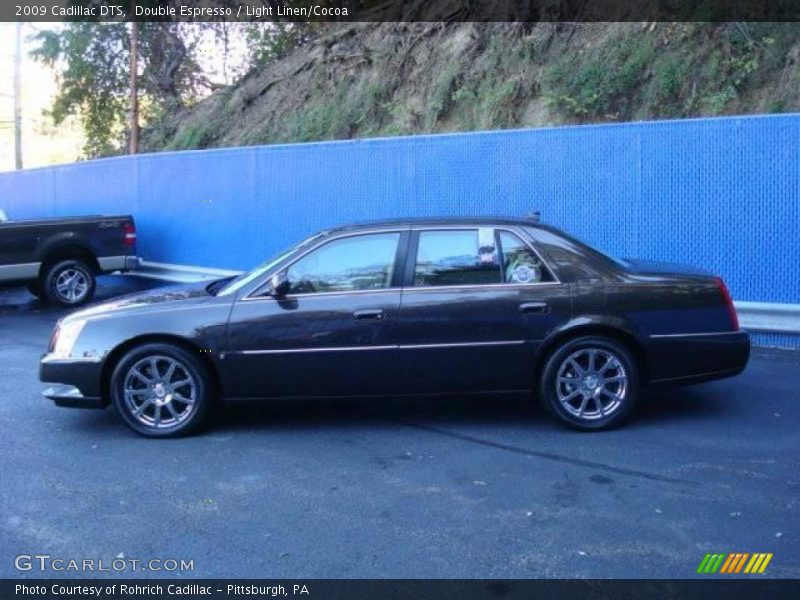 Double Espresso / Light Linen/Cocoa 2009 Cadillac DTS