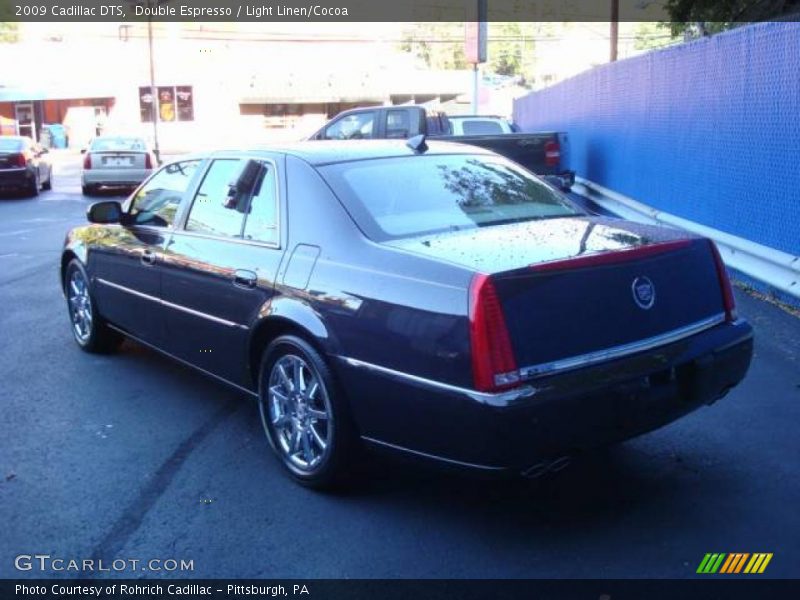 Double Espresso / Light Linen/Cocoa 2009 Cadillac DTS